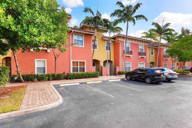 2851 W Prospect #506, Tamarac