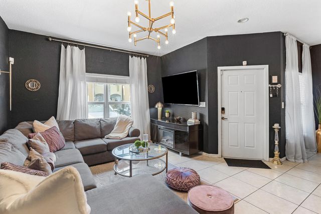 5 of 27 - 2851 W Prospect #506, Tamarac, FL