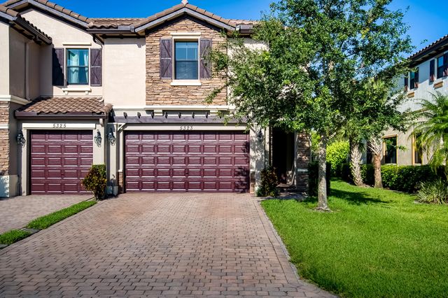 5323 Santa Maria Avenue, Boynton Beach