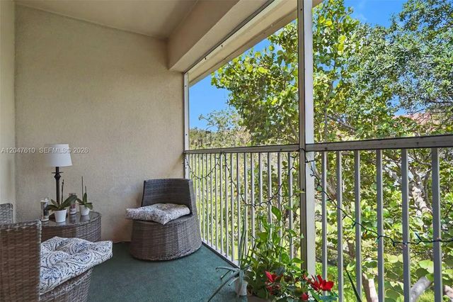 3 of 34 - 1251 Sw 125th Avenue #402t, Pembroke Pines, FL