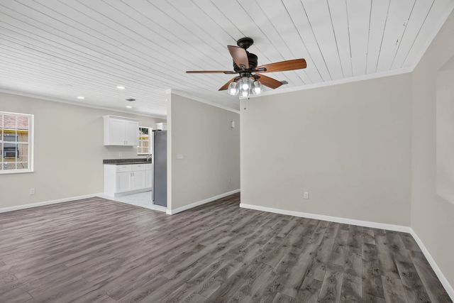 5 of 40 - 426 N 19th Street, Fort Pierce, FL