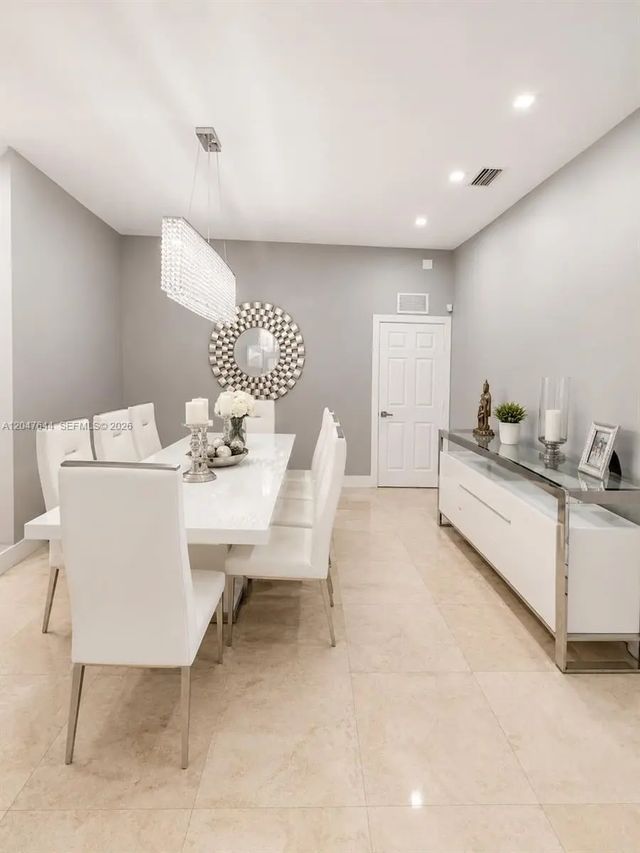 5 of 25 - 1437 Se 22nd Lane, Homestead, FL
