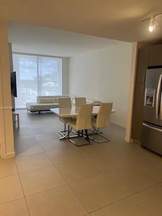 5 of 32 - 5350 Nw 84th Avenue #512, Doral, FL