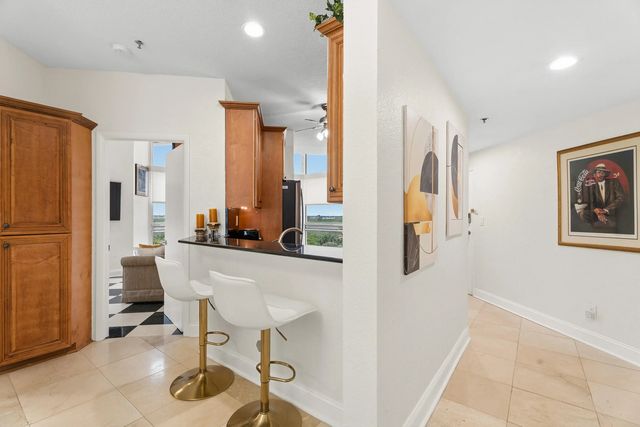 4 of 34 - 3870 N Highway A1a #ph6, Fort Pierce, FL