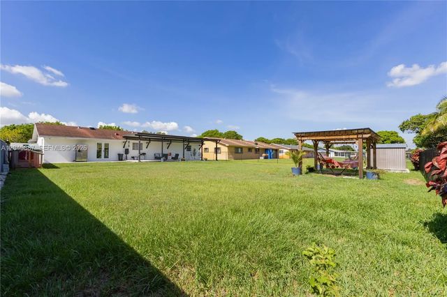 3 of 45 - 1721 Nw 191st Street, Miami Gardens, FL