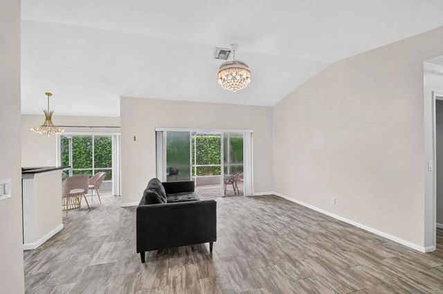 5 of 63 - 208 Caribe Court, Greenacres, FL
