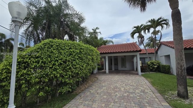 2 of 51 - 391 Ivy Lane #1, Weston, FL