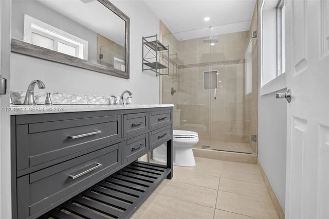 2 of 42 - 1300 N 70th Terrace, Hollywood, FL