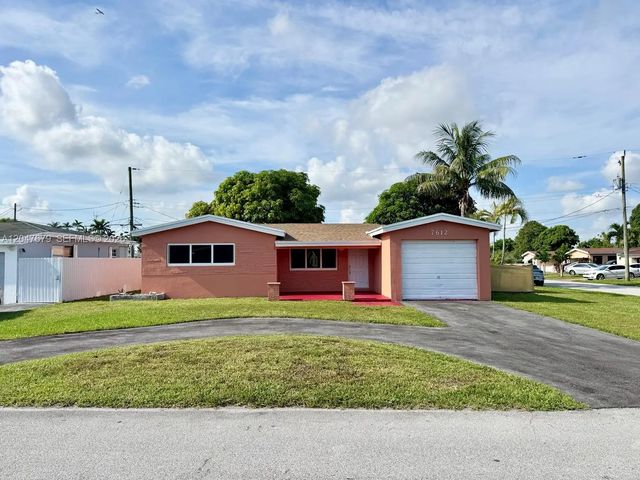 7612 Plantation Boulevard, Miramar