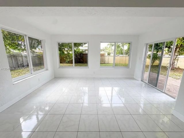 2 of 16 - 7612 Plantation Boulevard, Miramar, FL