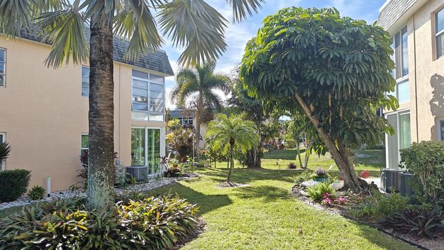 3 of 38 - 2950 Se Ocean Boulevard #37-6, Stuart, FL