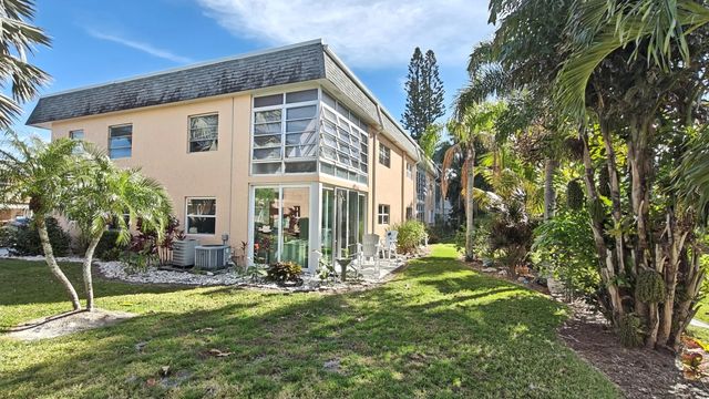 4 of 38 - 2950 Se Ocean Boulevard #37-6, Stuart, FL