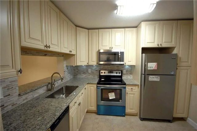 3071 Holiday Springs Boulevard #101-8, Margate