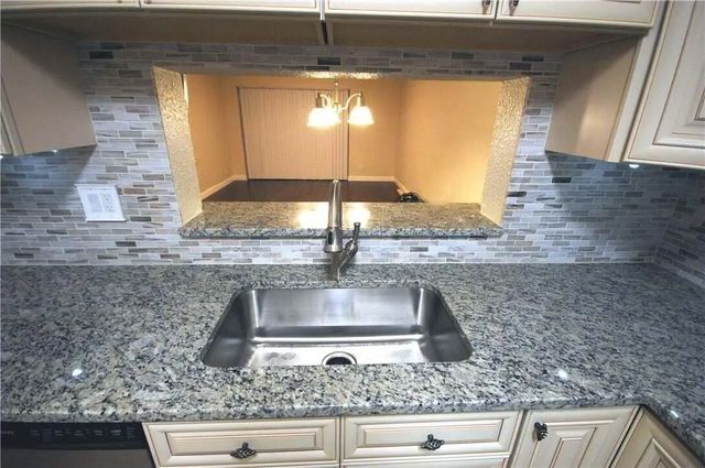 3 of 20 - 3071 Holiday Springs Boulevard #101-8, Margate, FL