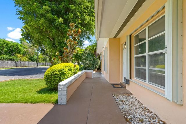5 of 43 - 18103 Sw 93rd Avenue, Palmetto Bay, FL
