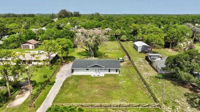 5912 Pinetree Drive, Fort Pierce