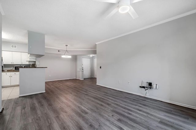 4 of 40 - 1106 Tuscany Way, Boynton Beach, FL