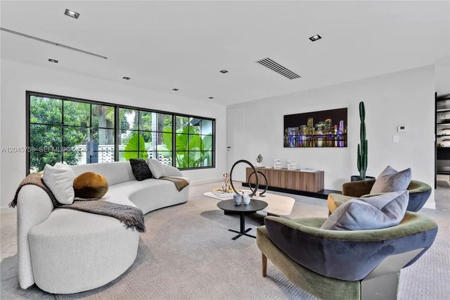 3 of 85 - 2500 Bayview Drive, Fort Lauderdale, FL