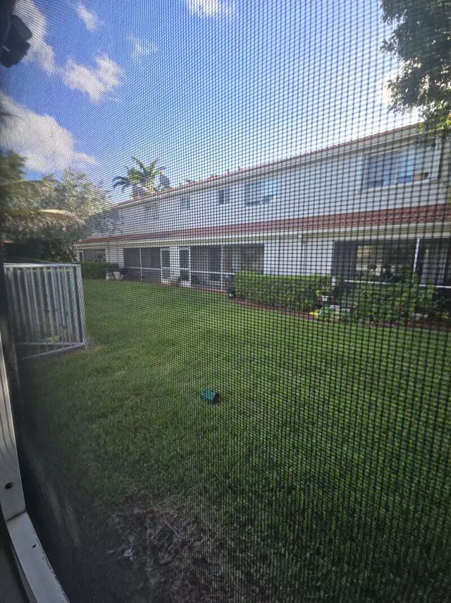4 of 12 - 6511 Sandy Bank Terrace, Riviera Beach, FL
