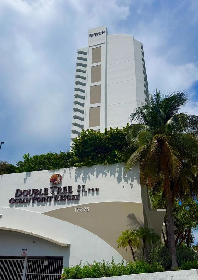17375 Collins Avenue #1104, Sunny Isles Beach