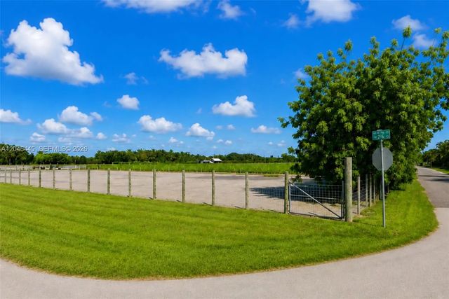 17345 Sw 216th Street, Miami