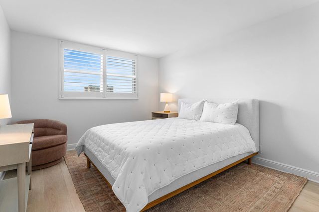 4 of 40 - 689 Ne 6th Court #4050, Boynton Beach, FL