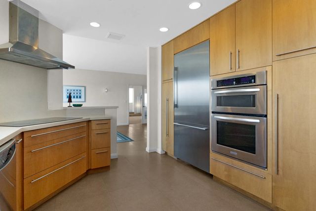 3 of 57 - 333 Sunset Drive #908, Fort Lauderdale, FL