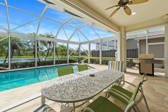 2 of 34 - 637 Masters Way, Palm Beach Gardens, FL