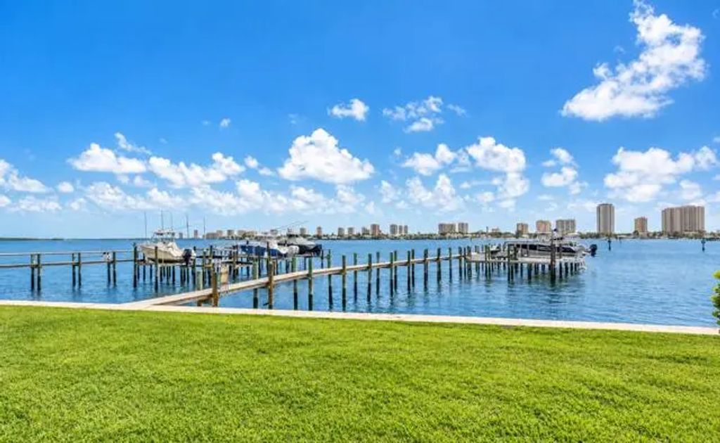 370 Wilma Circle #6, West Palm Beach