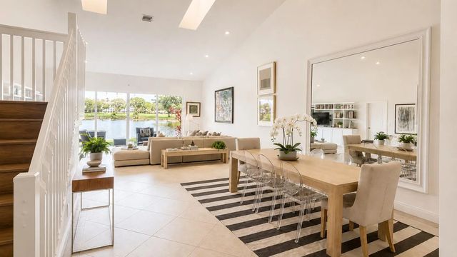 5 of 32 - 4107 Carriage Drive #k2, Pompano Beach, FL