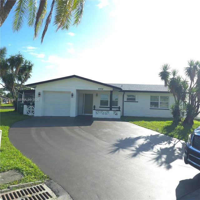 4404 Nw 46th Way, Tamarac