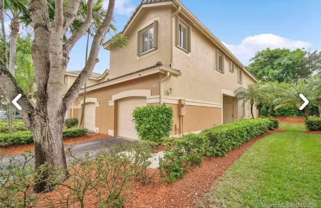 2166 Hacienda Terrace, Weston