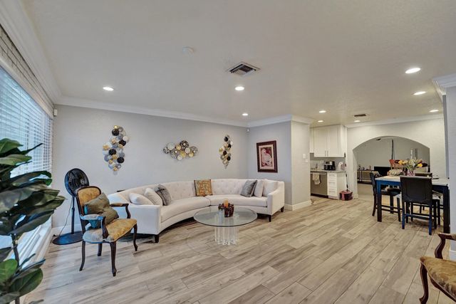 2 of 33 - 1650 Nw 27th Avenue #1650, Fort Lauderdale, FL
