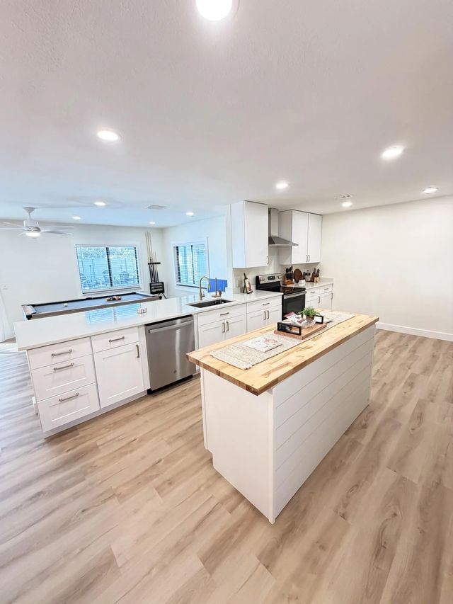 2 of 33 - 948 Canal Circle, Sebastian, FL