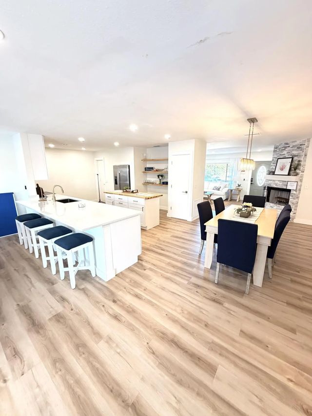 4 of 33 - 948 Canal Circle, Sebastian, FL
