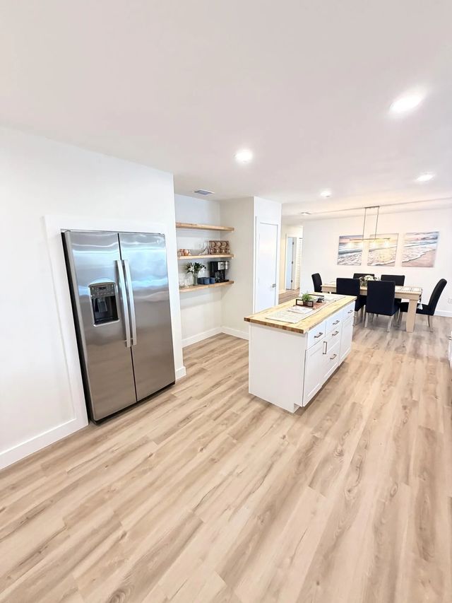 5 of 33 - 948 Canal Circle, Sebastian, FL