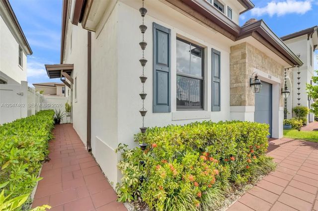 5 of 54 - 3538 W 108th Street, Hialeah, FL