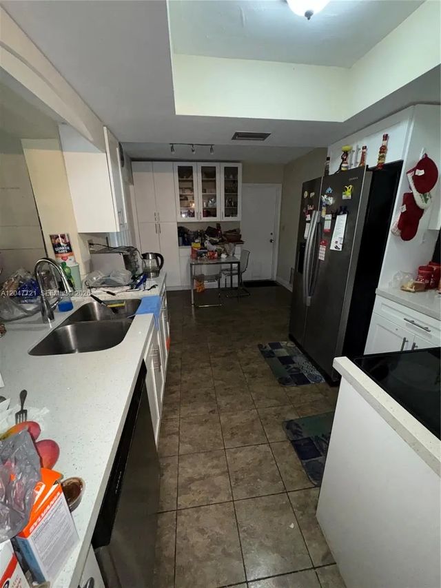 2 of 6 - 4401 Nw 43rd Terrace, Tamarac, FL