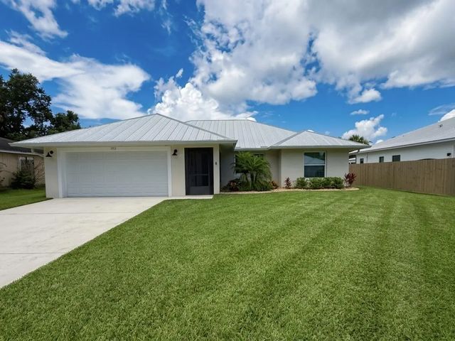 2 of 21 - 1133 37th Avenue Sw, Vero Beach, FL