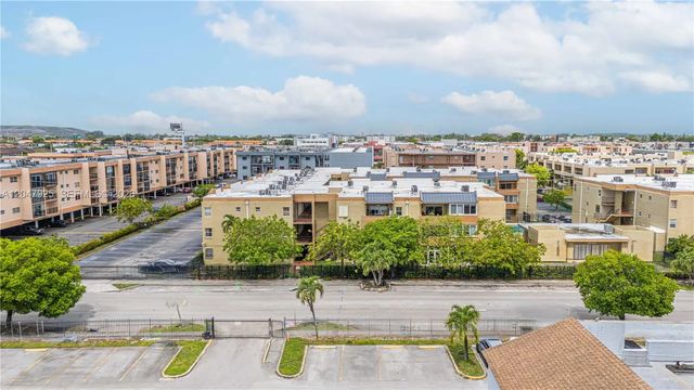 6070 W 18th Avenue #209, Hialeah
