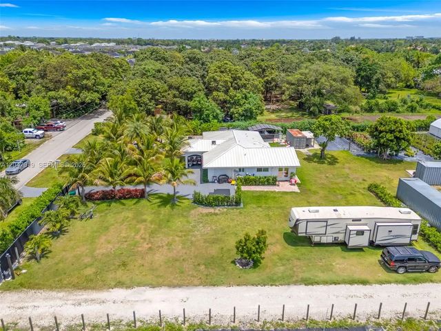2 of 27 - 13770 Sw 192nd Street, Miami, FL