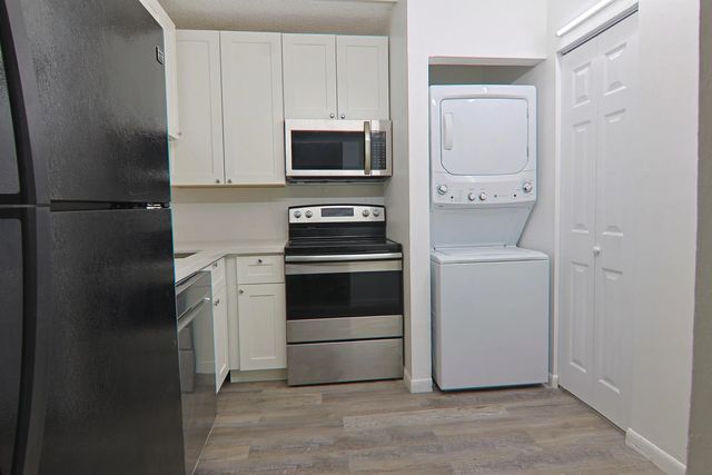 5 of 21 - 6931 Sw 129th Avenue #3, Miami, FL