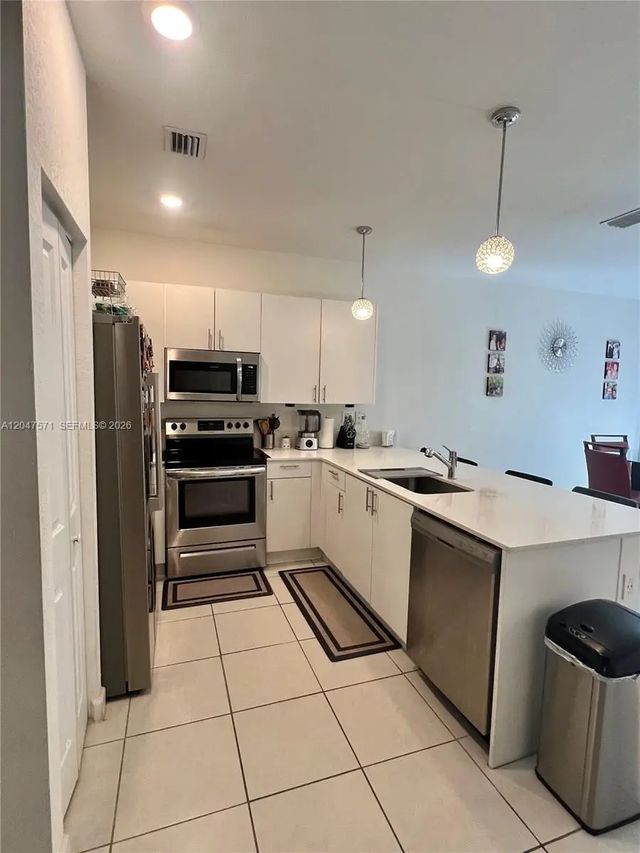 4 of 54 - 20368 Nw 4th Path, Miami Gardens, FL