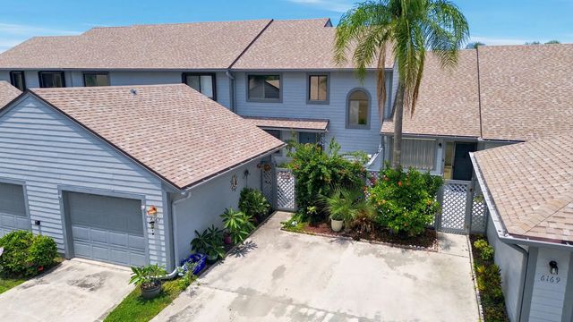 2 of 24 - 6167 Se Georgetown Place, Hobe Sound, FL