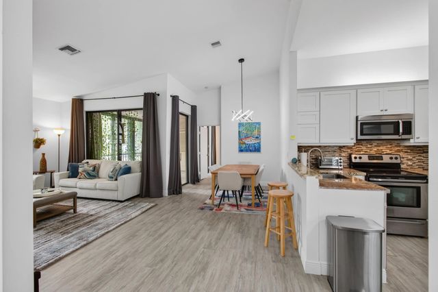 5450 Verona Drive #p, Boynton Beach