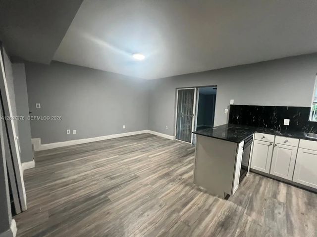 4 of 21 - 451 Ne 136th Street #i-101, North Miami, FL