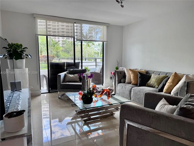 600 Three Islands Boulevard #115, Hallandale Beach