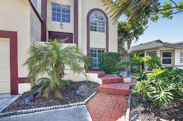 5 of 32 - 1447 Sw 6th Avenue, Fort Lauderdale, FL