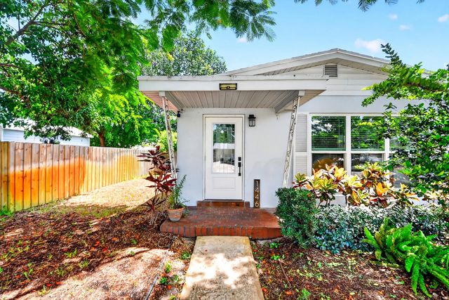 3 of 50 - 1446 W Perry Street, Lantana, FL