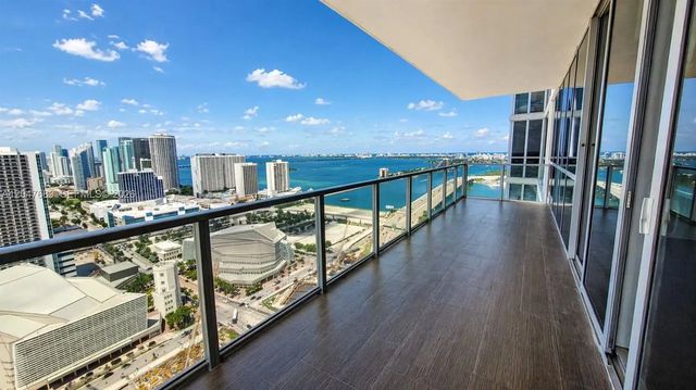 3 of 18 - 1100 Biscayne Boulevard #3708, Miami, FL